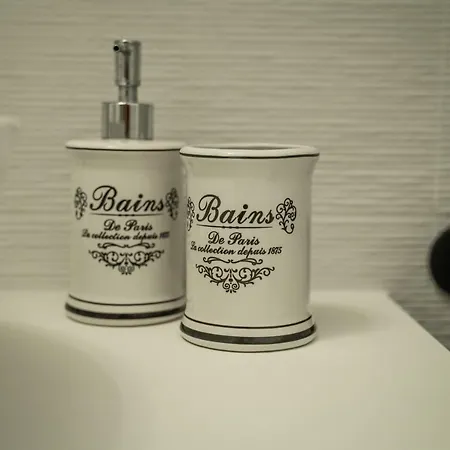 Appartement Kiel, Renovierte Innenstadtwohnung, 24h Check-in, 2 Kostenlose Fahrraeder