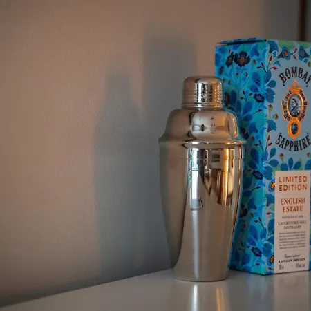 Apartamento Kiel, Renovierte Innenstadtwohnung, 24h Check-in, 2 Kostenlose Fahrraeder