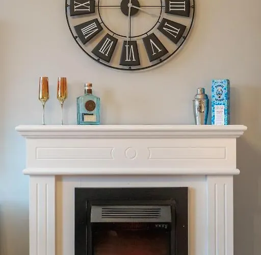 Kiel, Renovierte Innenstadtwohnung, 24h Check-in, 2 Kostenlose Fahrraeder Kiel