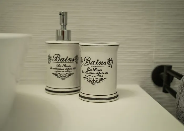 Lägenhet Kiel, Renovierte Innenstadtwohnung, 24h Check-in, 2 Kostenlose Fahrraeder