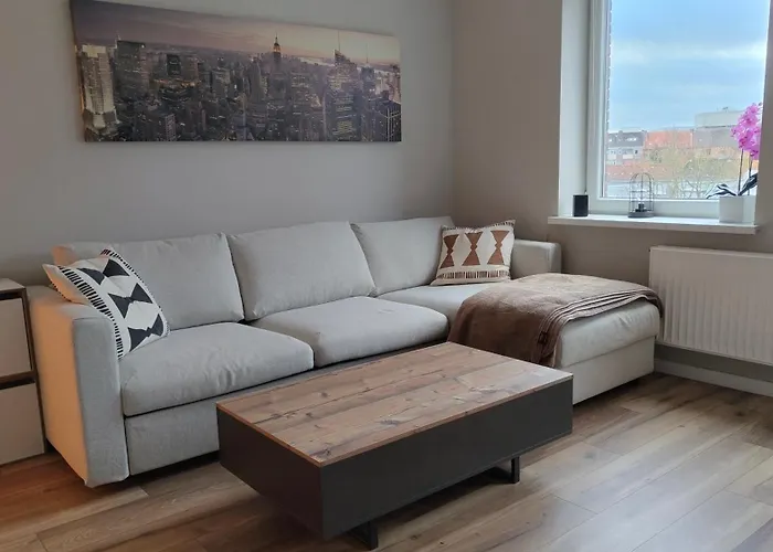 Kiel, Renovierte Innenstadtwohnung, 24h Check-in, 2 Kostenlose Fahrraeder *